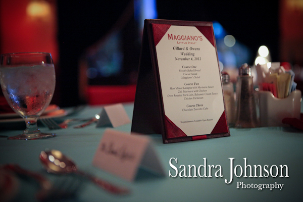 Best Maggiano's Orlando wedding photographer - Sandra Johnson (SJFoto.com)
